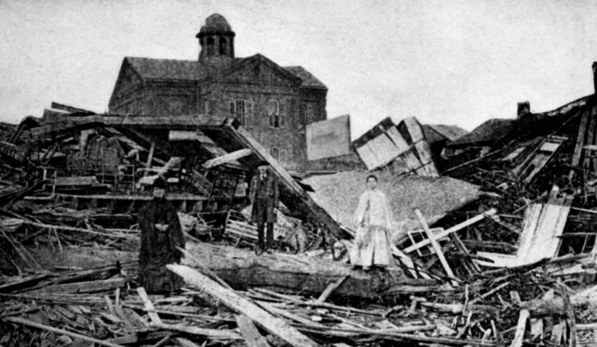 Galveston homes reduced to timber and debris after the 1900 hurricane