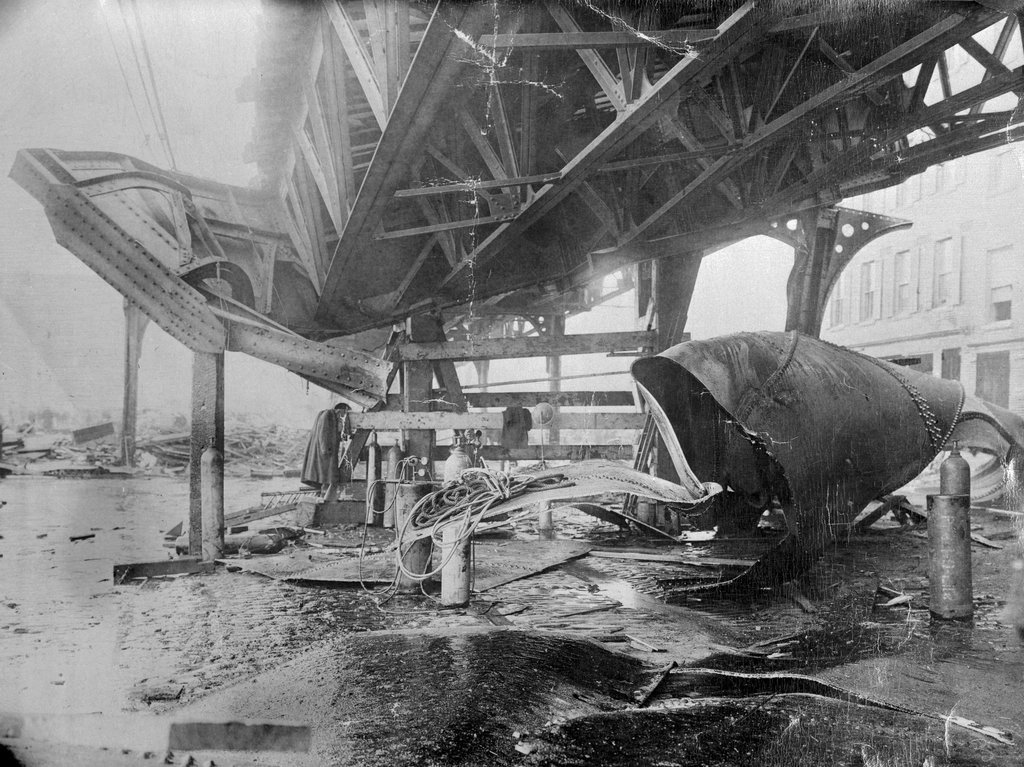 The Boston Elevated Railway structure on Atlantic Avenue, damaged by the 1919 molasses flood
