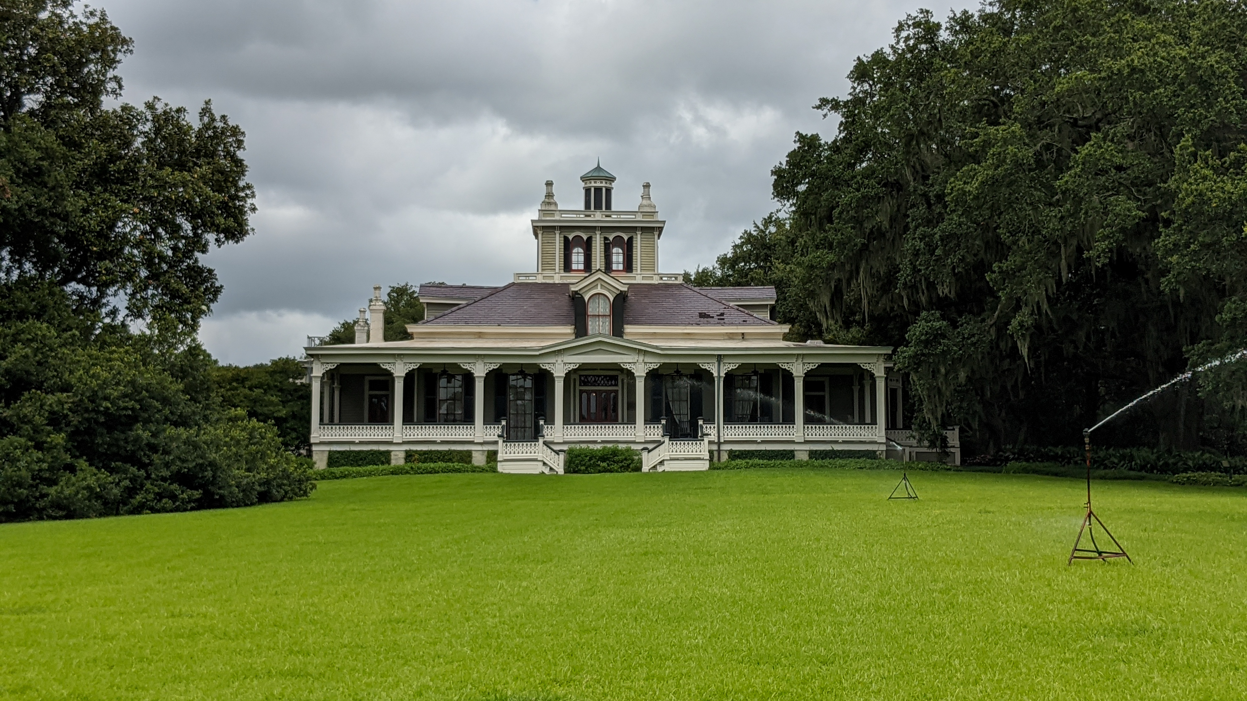 The Joseph Jefferson House at Rip Van Winkle Gardens on Jefferson Island, Louisiana, a Victorian manor built in 1870 by the famous stage actor