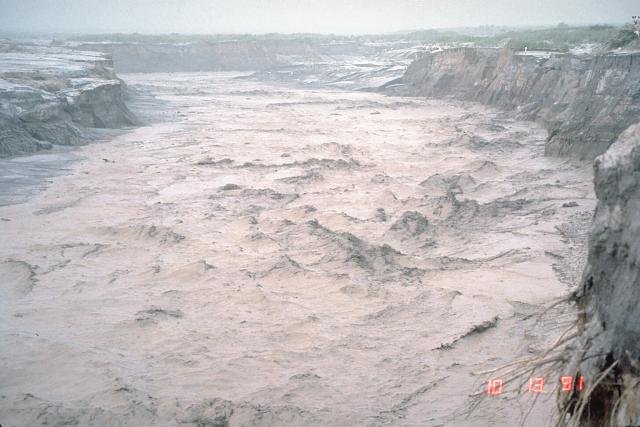 A lahar churns down the Pasig-Potrero River on the east side of Pinatubo, October 1991