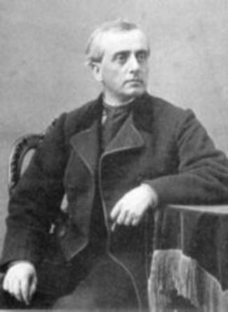 Portrait photograph of the archaeologist Giuseppe Fiorelli