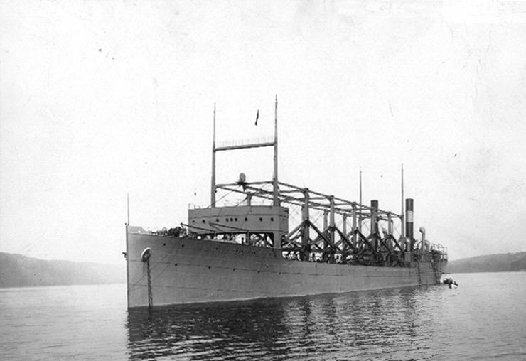 USS Cyclops anchored in the Hudson River, October 3, 1911